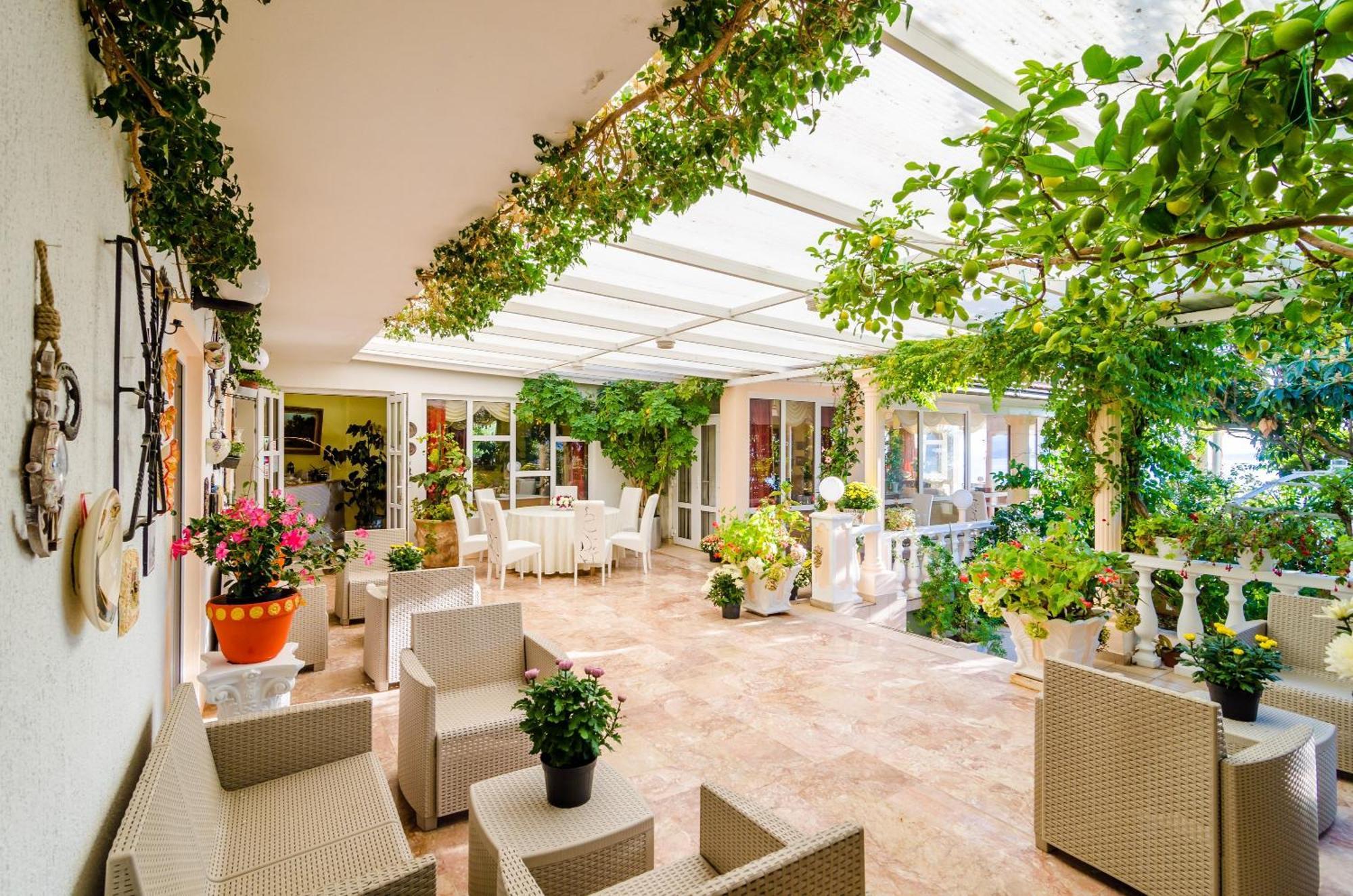 Hotel Pansion Villa Antonio Orebić Buitenkant foto